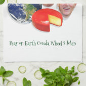 Erwten op aarde Gouda Wheel 2 Mannen Trump & Pence Theedoek (Gevouwen)