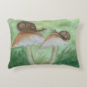 Escargots sur Champignons, Coussin Accnet à Fond d