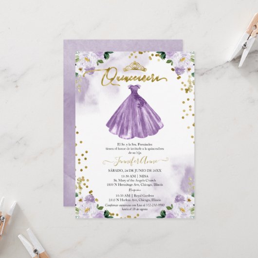 Espagnol Quinceanera Invitation Robe Florale viole (Devant/Arrière en situation)
