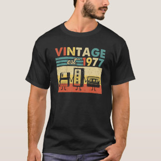  Est 1977 Retro Cassette 45e geboortedag 45 jaar T-shirt