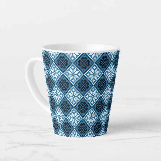 Estonian Blue Black en White Mitten Pattern Latte Mok (Linkerhoek)