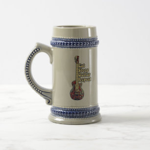 Eten slapen gitaar herhalen. Kleurrijke vintage gi Bierpul