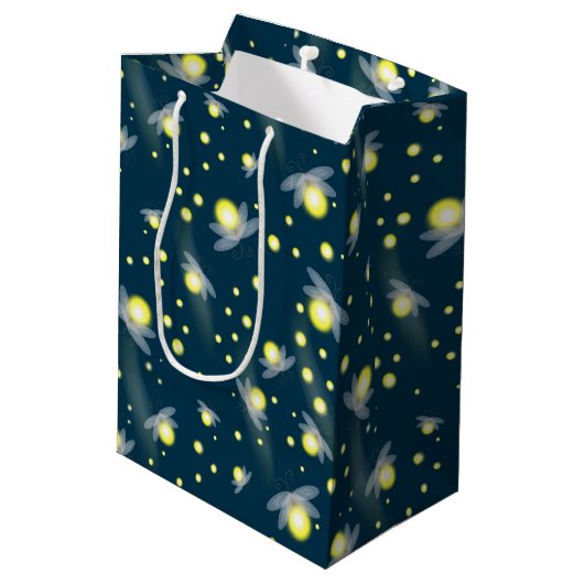 Etheral Ggloing Fireflies bij Night Pattern Medium Cadeauzakje (Achterkant Gekanteld)
