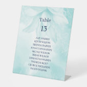 Etheral Magnolia Flower, Wedtable Table Number Reclamebord Met Voetstuk (Voorkant)