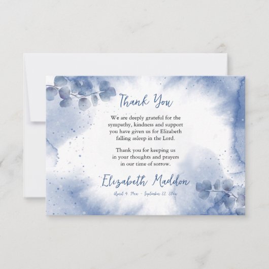 Etherische zachte blauwe eucalyptus begrafenis bedankkaart (Voorkant)