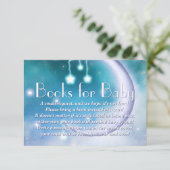 Ethnic Girl Apporte une carte de Baby shower de li (Debout devant)