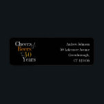 Étiquette 40th Birthday Cheers and Beers Return Adresse<br><div class="desc">C'est un design cool et moderne, à 40 ans. Il s'agit d'un design simple et minimal, dans la typographie classique noir et or. Parfait pour un cool et amusant, fête du 40e anniversaire. Idéal pour les scellés d'enveloppe, les cartes, l'emballage cadeau ou pour les sacs de faveur de fête. Cette...</div>