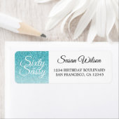 Étiquette 60 Sassy Blue Parties scintillant 60e Anniversaire (En situation)