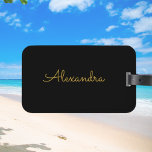Étiquette À Bagage Ajouter le nom Personnalisé noir simple Or<br><div class="desc">Cliquez sur "Customiser" pour personnaliser le texte et/ou modifier la couleur de l'arrière - plan. Fait un grand cadeau de vacances pour une fille qui aime la magie des licornes! Remplissage cool,  cadeau d'anniversaire ou cadeau de vacances.</div>