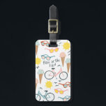 Étiquette À Bagage Amusez-vous dans les bagages de vacances au soleil<br><div class="desc">Préparez-vous pour vos vacances avec cette étiquette de bagage joyeuse - vous pouvez ajouter vos coordonnées à l'autre côté. Design dessiné à la main. Modifiez la couleur ou la police du lettrage comme vous le souhaitez. Consultez ma boutique pour plus de motifs et de dessins.</div>