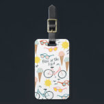 Étiquette À Bagage Amusez-vous dans les bagages de vacances au soleil<br><div class="desc">Préparez-vous pour vos vacances avec cette étiquette de bagage joyeuse - vous pouvez ajouter vos coordonnées à l'autre côté. Design dessiné à la main. Modifiez la couleur ou la police du lettrage comme vous le souhaitez. Consultez ma boutique pour plus de motifs et de dessins.</div>