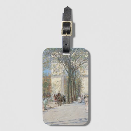 Étiquette À Bagage Arc de Washington, Printemps par Frederick Childe  (Devant Vertical)