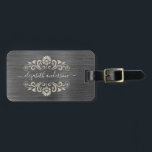 Étiquette À Bagage Argent gris brossé Monogramme de métal Nom Script<br><div class="desc">Une étiquette de bagage en métal gris argenté brillant. La balise bagage a un monogramme de script avec un arrière - plan gris argent métallique. Ajoutez votre adresse au verso de l'étiquette à bagages. Conçu pour vous par Blackberry Boulevard.</div>