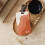 Étiquette À Bagage Balise de bagage Boho Terracotta Monogram Initials<br><div class="desc">Il s'agit d'une étiquette de bagage à thème boho avec une police moderne et des teintes de terre cuite crème. Tous les libellés et les couleurs sont modifiables. // Pour les articles correspondants, veuillez visiter la collection "ACCESSOIRES DE VOYAGE" dans le magasin By Nicole Designs Zazzle. * Si vous aimez...</div>