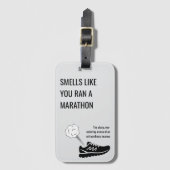 Étiquette À Bagage Ça sent comme si vous aviez couru un marathon (Devant Vertical)