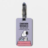 Étiquette À Bagage cacahuètes | Snoopy à la machine à écrire (Dos Vertical)
