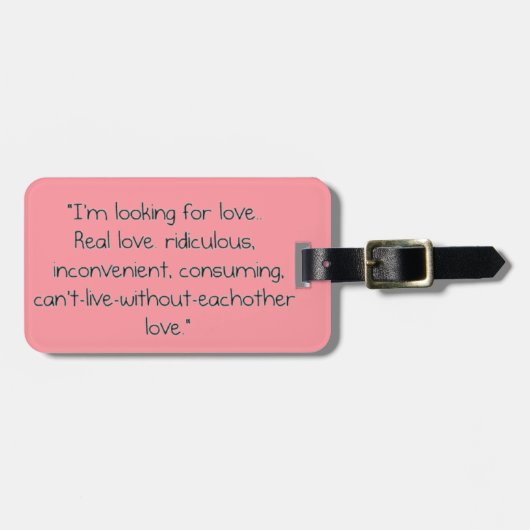 Étiquette À Bagage Carrie Bradshaw : "Je recherche l'amour " (Devant horizontal)