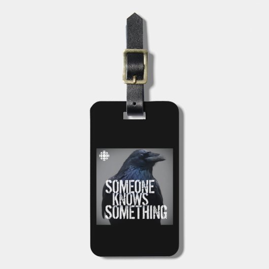 Étiquette À Bagage CBC Quelqu'Un Sait Quelque Chose (Devant Vertical)