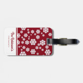 Étiquette À Bagage Chic blanc Snowflakes Motif nordique sur rouge fon (Dos horizontal)