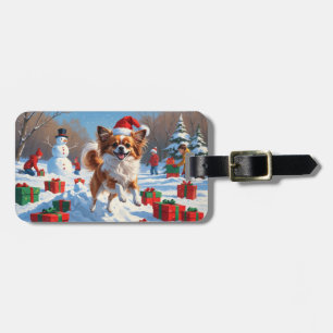 Étiquette À Bagage Chien Papillon courant dans la neige avec un chape