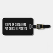 Étiquette À Bagage Chips Sur Les Épaules Mettre Des Chips Dans Les Po (Devant horizontal)