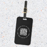 Étiquette À Bagage Code QR | Black Business Website Design Moderne<br><div class="desc">Un simple code QR noir bagage tag modèle dans un style minimaliste moderne qui peut être facilement mis à jour avec votre code QR,  nom d'entreprise ou site Web et texte personnalisé,  par exemple... </div>