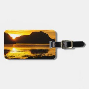 Étiquette À Bagage Coucher de soleil doré sur la baie