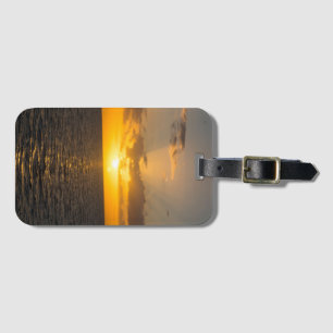 Étiquette À Bagage Coucher de soleil radieux sur l'océan