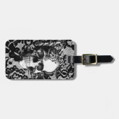 Étiquette À Bagage Crâne noir et blanc de rose sur le fond de (Devant horizontal)