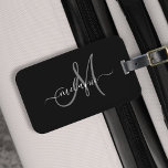 Étiquette À Bagage Créez Votre Propre Monogramme Personnalisé Et Un S<br><div class="desc">Créez votre propre étiquette de bagage personnalisée avec votre nom manuscrit personnalisé et votre monogramme. Pour modifier ce modèle de conception, modifiez les champs de texte comme indiqué ci-dessus. Vous pouvez facilement ajouter du texte ou des images, customiser des polices et des couleurs. Offrez-vous un cadeau parfait pour votre famille,...</div>