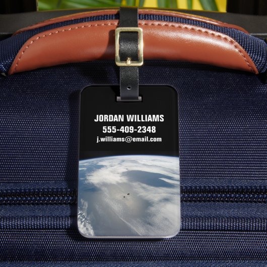 Étiquette À Bagage Des Petits Satellites Orbitent Au-Dessus D'Une Par (Insitu Rectoal 2)