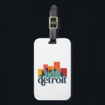 Étiquette À Bagage Detroit Michigan City Skyline Retro City Art<br><div class="desc">Design urbain vintage et rétro avec une belle skyline, attraction touristique et art urbain. gratte-ciel Cool et silhouette de construction merchandises pour touristes et voyageurs. Parfait comme souvenir à rapporter lors de votre voyage. Enregistrez la mémoire de votre voyage et de vos vacances en famille et entre amis. La couleur...</div>