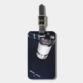 Étiquette À Bagage Dragon Xl Spacecraft S'Approche D'Une Passerelle L (Devant Vertical)