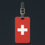 Étiquette À Bagage Drapeau Suisse - croix blanche<br><div class="desc">Le drapeau suisse est constitué d'un drapeau rouge avec une croix blanche au centre. Le drapeau suisse de couleur rouge est idéal pour les événements sportifs, le décor de maison, les restaurants, les bars et les voyages. Le texte peut être ajouté ou supprimé et les tailles peuvent être modifiées. #suisse...</div>