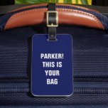 Étiquette À Bagage Drôle Cool minimaliste typographie Nom personnalis<br><div class="desc">Trouvez vos bagages facilement ! Cette drôle de étiquette minimaliste dit "Nom personnalisé ! C'est votre sac,  le style de mélange et l'humour. Parfait pour les voyageurs,  les cadeaux personnalisés,  ou ajouter du flair à votre valise! ✈️ ✨</div>