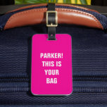 Étiquette À Bagage Drôle Cool minimaliste Typographie personnalisée N<br><div class="desc">Trouvez vos bagages facilement ! Cette drôle de étiquette minimaliste dit "Nom personnalisé ! C'est votre sac,  le style de mélange et l'humour. Parfait pour les voyageurs,  les cadeaux personnalisés,  ou ajouter du flair à votre valise! ✈️ ✨</div>