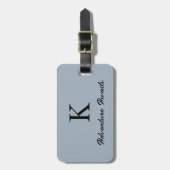 Étiquette À Bagage Dusty Blue Monograms Aventure Attend Don Faveur (Devant Vertical)