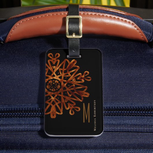 Étiquette À Bagage Élégant Chic Gold Ornate Monogramme (Insitu Rectoal 2)