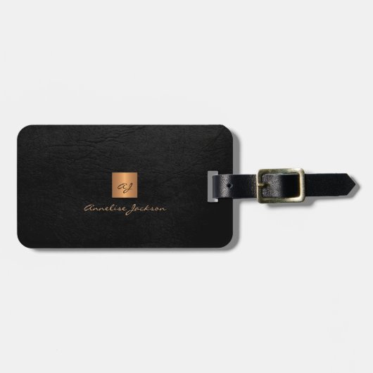 Étiquette À Bagage Élégant noir or monogramme nom script personnalisé (Devant horizontal)