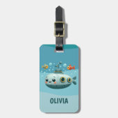 Étiquette À Bagage Enfants Cute sous-marin avec du poisson et des bul (Devant Vertical)