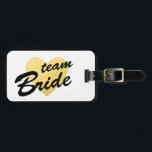 Étiquette À Bagage Étiquette bagages de l'équipe | coeur d'or | demoi<br><div class="desc">Marque de bagage d'équipe avec un élégant coeur d'or. Votre sac sera facile à repérer avec cette étiquette de bagages mignonne. Personnalisez-le avec vos coordonnées.</div>
