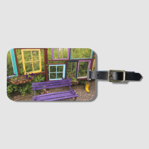 Étiquette À Bagage Fenêtres colorées et décoration du jardin du banc