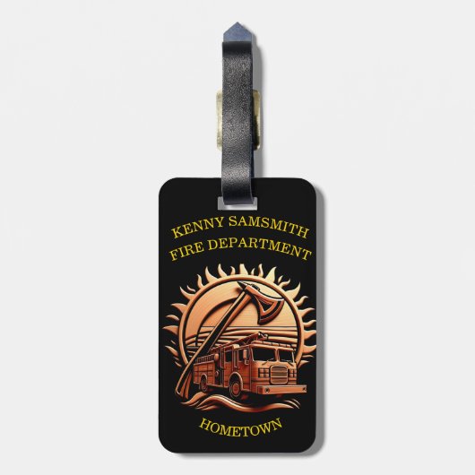 Étiquette À Bagage Fiery Valor Intricablement Héroïque Conception De  (Dos Vertical)