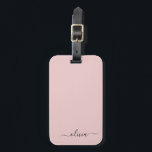 Étiquette À Bagage Fille rose rousse Vierge Script Monogramme Nom Mod<br><div class="desc">Blush Dusty Pink Monogramme Ajoutez Votre Propre Nom Script Signature Coussin. Le sac à bagages marque le cadeau parfait pour 16 ans,  mariage,  douche nuptiale,  baby shower ou bachelorette cadeau pour quelqu'un qui aime un style chic élégant et moderne.</div>