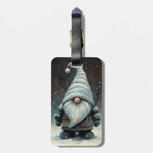 Étiquette À Bagage Gnome d'hiver dans une forêt de neige (Dos Vertical)