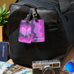 Étiquette À Bagage Gras Moderne Simple Grille Vagues Rose Violet CUST<br><div class="desc">Ajoutez un peu de flair à vos bagages avec ce joli motif. Pris à la main par moi, pour toi ! Consultez ma boutique pour plus de couleurs et de motifs, plus des accessoires assortis comme tongs, totes, nattes, serviettes, poches cosmétiques, tasses et rideaux de douche. Vous pouvez toujours ajouter...</div>