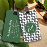 Étiquette À Bagage Gris Blanc Vert Houndstooth Motif Monogramme<br><div class="desc">Un design classique et preppy pour tous. Des couleurs et monogrammes tendance sont disponibles. Motif rétro avec une touche moderne. Les éléments sont plus faciles à customiser lorsque vous remplacez tout le texte en premier. Si votre art doit encore être ajusté, cliquez sur le bouton Personnaliser. Cela vous mènera à...</div>