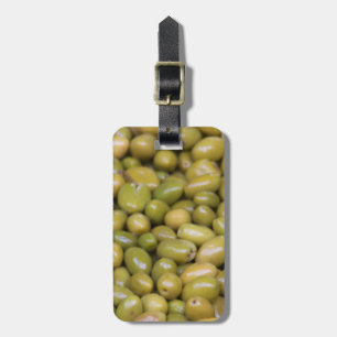 Étiquette À Bagage Gros plan sur des olives vertes