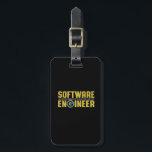 Étiquette À Bagage Ingénieur amusant Ingénieur logiciel et programmeu<br><div class="desc">L'Ingénieur Logiciel Freaking Awesome N'Est Pas Le Titre Officiel Du Travail. Conception amusante et humoristique pour les ingénieurs logiciels geeks et nerd. Ce produit cool et génial est destiné à ceux qui travaillent dans l'ingénierie logicielle ou majeure dans n'importe quelle discipline d'ingénierie. Parfait pour ceux qui aiment l'humour, les puns,...</div>