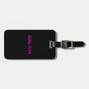 Étiquette À Bagage Jean 3:16, Texte Vertical Rose sur Fond Noir